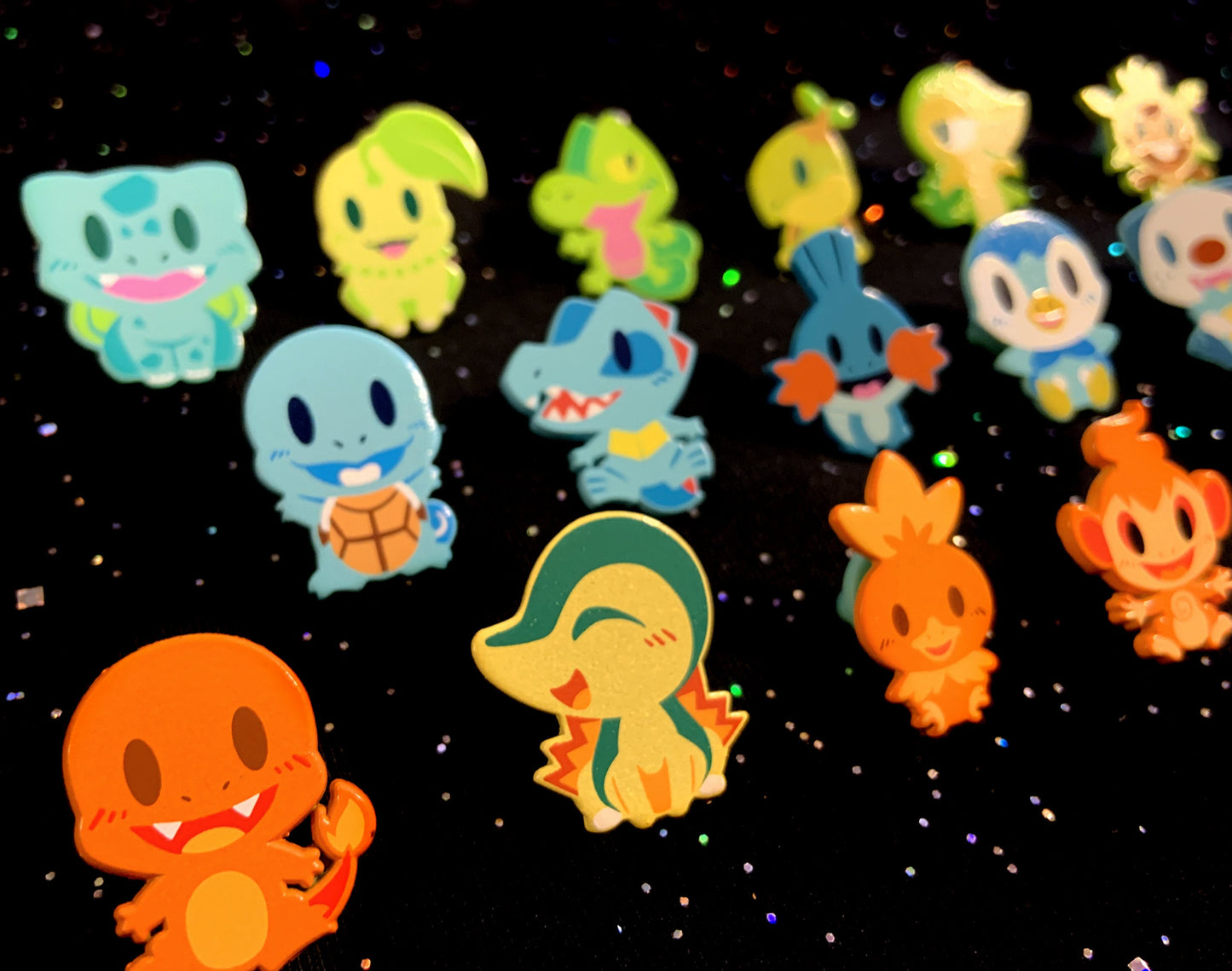 Snivy Dyed Enamel Pin