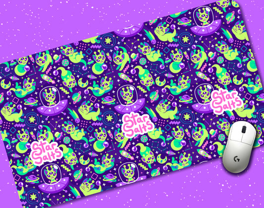 Alien Cat Jumbo Desk Mat