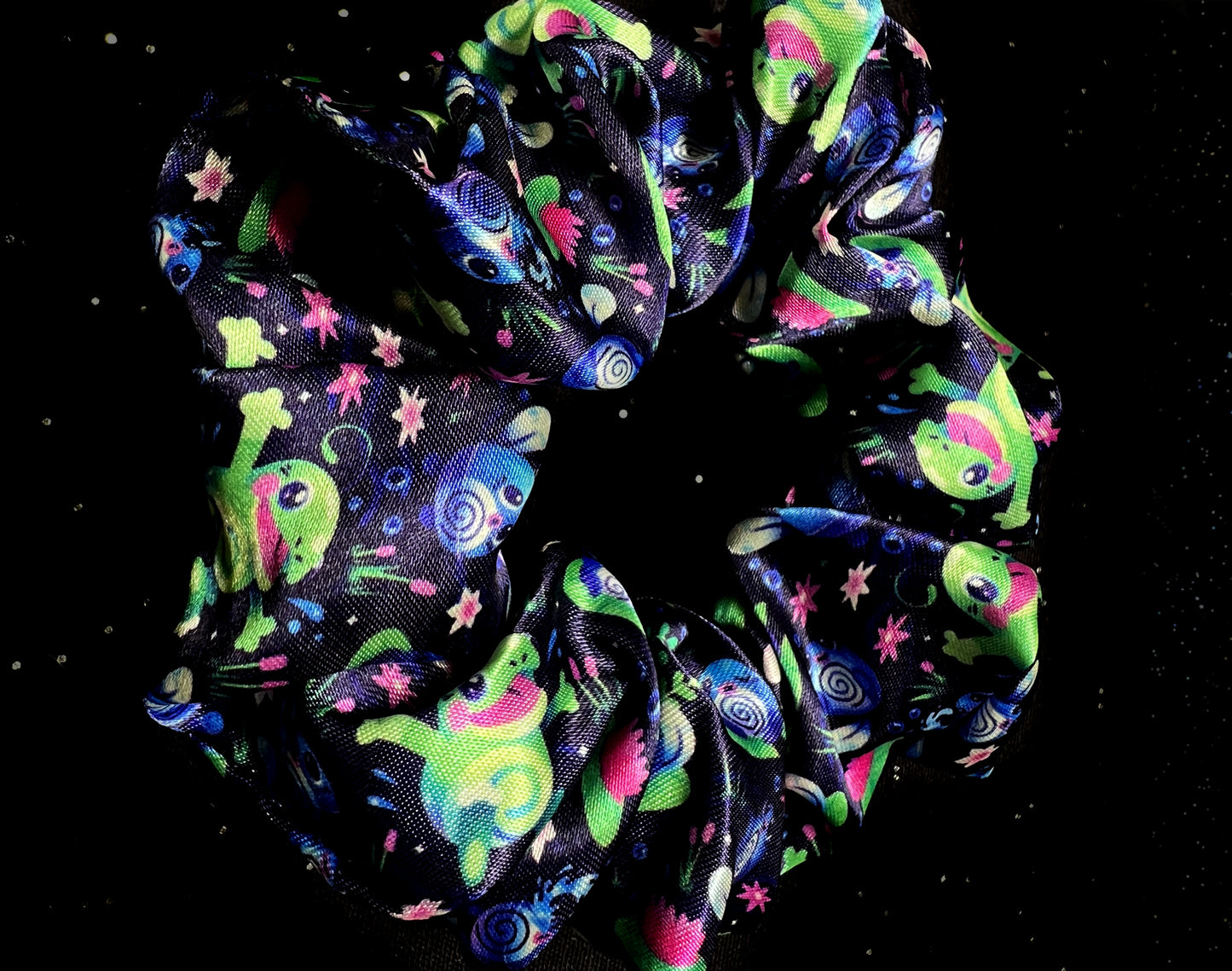 Poliwag Pond Scrunchie