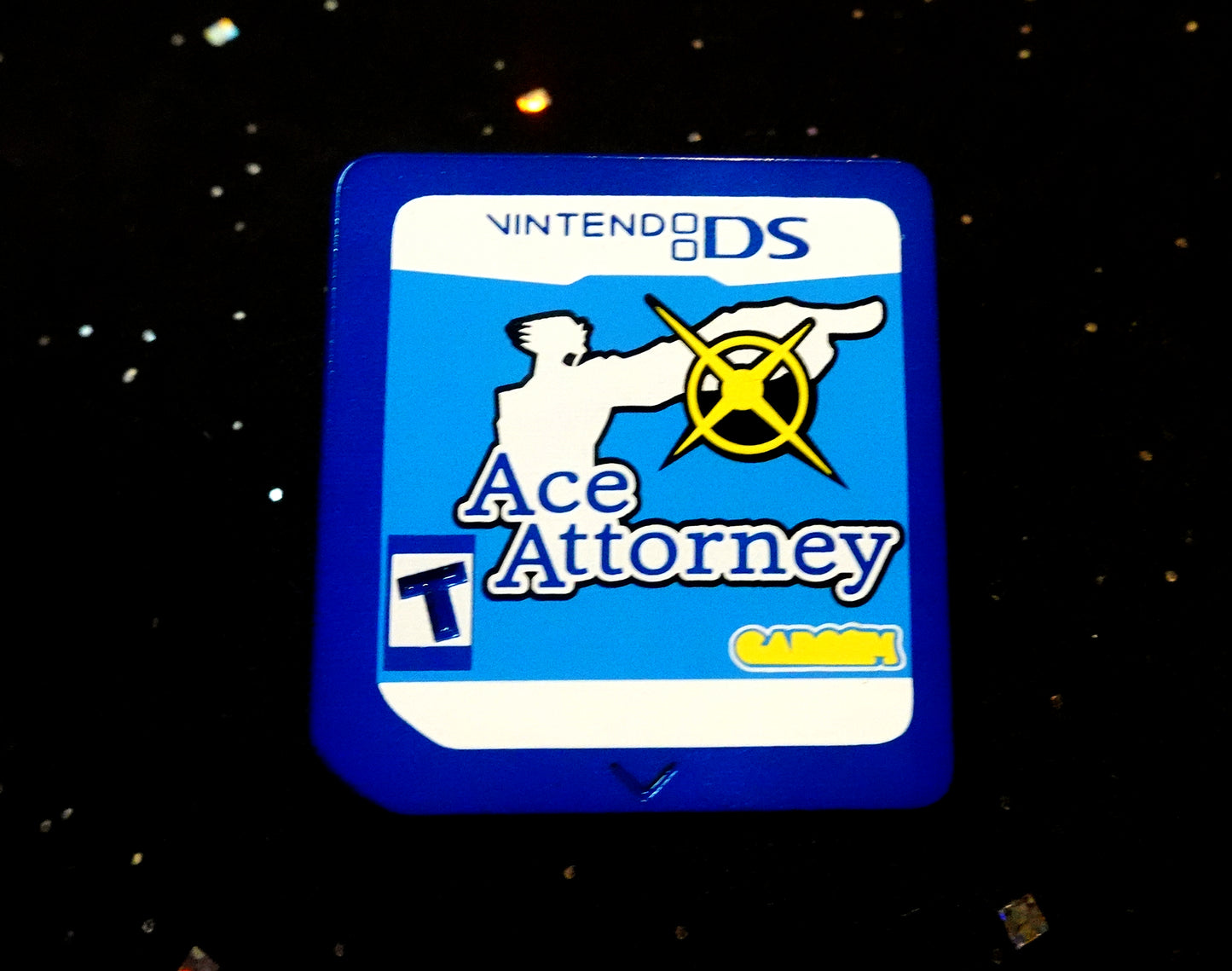 Ace Attorney (Phoenix) DS Dyed Enamel Pin